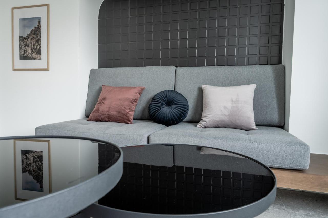 Athinaion Recreation Suites 雅典 外观 照片